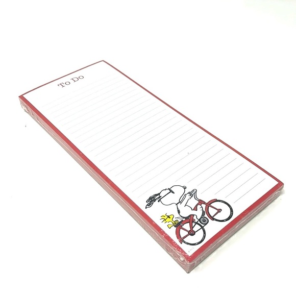 Peanuts Snoopy Notepad Set - Picture 6 of 8